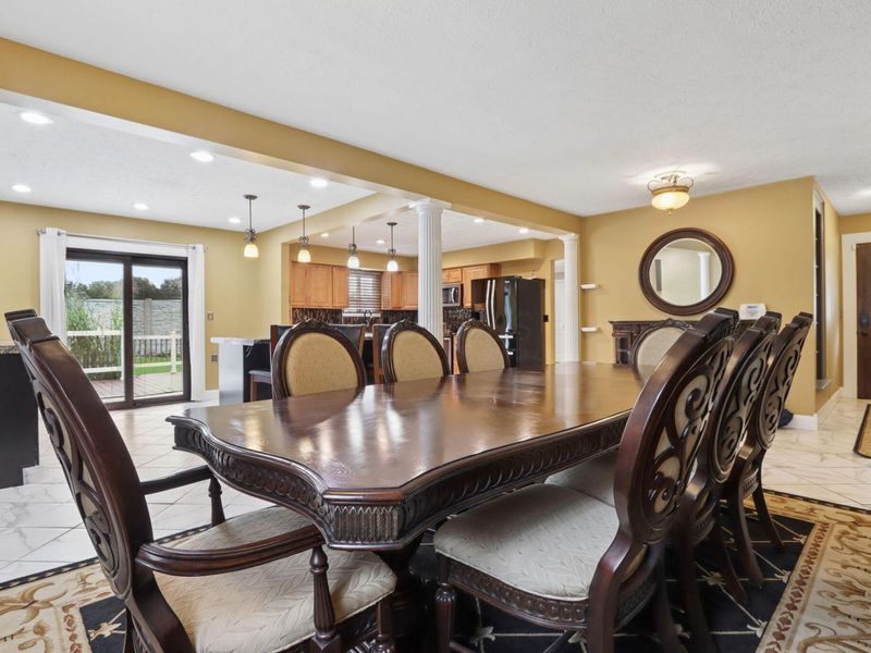 980 Conestoga Drive, Columbus, OH 43213 Photo 4
