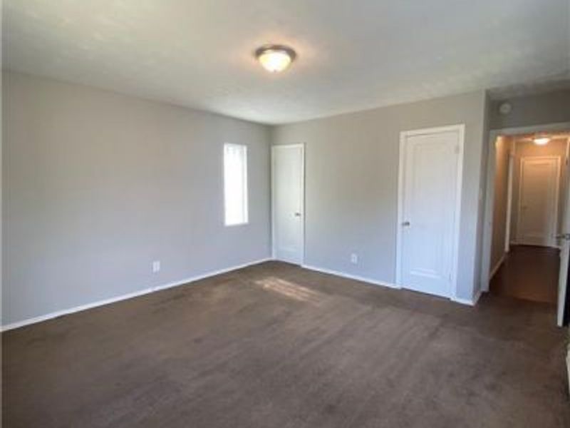 455 Forest Avenue, Dayton, OH 45405 Photo 2