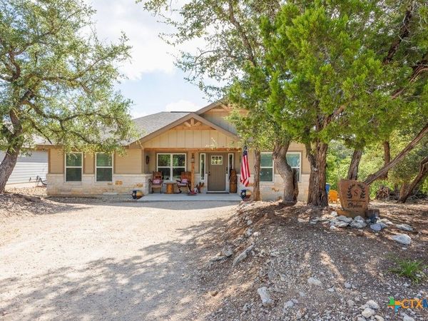 2012 Ronda Court , Canyon Lake, TX 78133