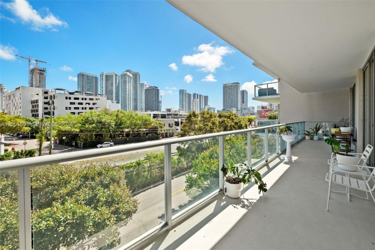 3470 E Coast Ave , Unit H0302, Miami, FL 33137 Photo