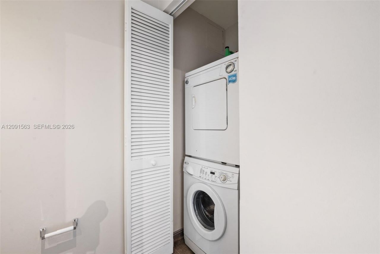 3470 E Coast Ave , Unit H0302, Miami, FL 33137 Photo