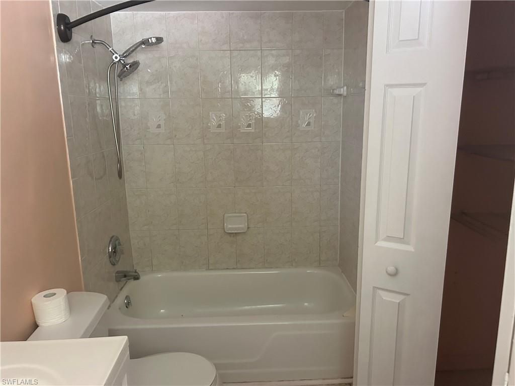 2828 Jackson St N, Unit G4, Fort Myers, FL 33901 Photo