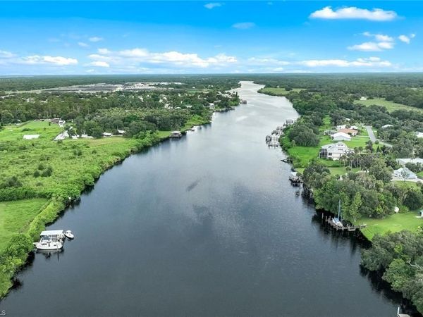 21211 Palm Beach BLVD , ALVA, FL 33920