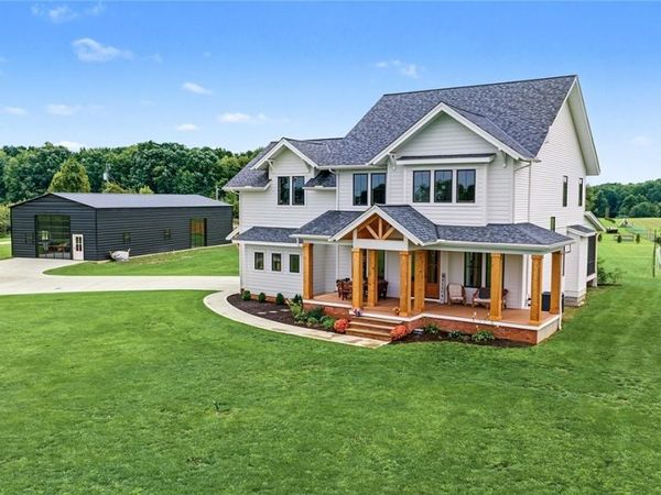 8178 W Smith Road , Medina, OH 44256