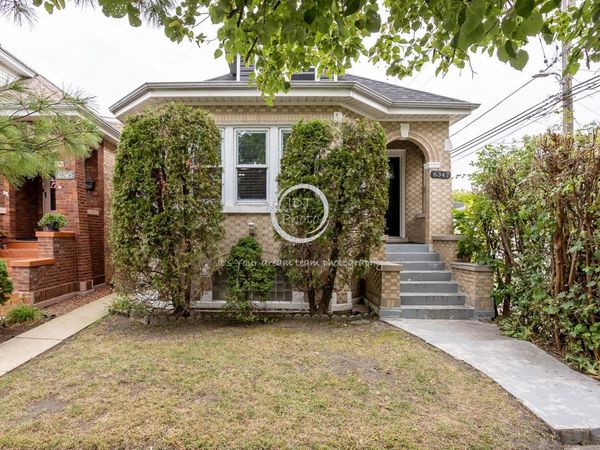 6347 W Henderson Street, Chicago, IL 60634