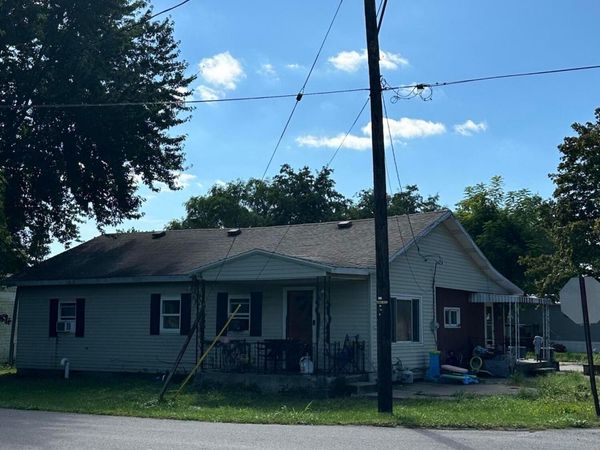 204 Kenton Street , McGuffey, OH 45859