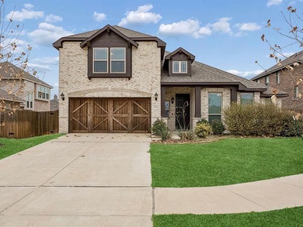 504 Lowland Lane , Waxahachie, TX 75165