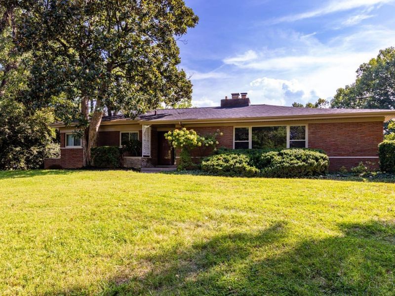 6622 E Farm Acres Drive, Amberley, OH 45237 Photo 4