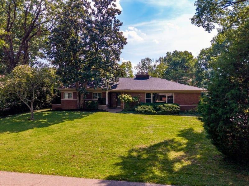 6622 E Farm Acres Drive, Amberley, OH 45237 Photo 9