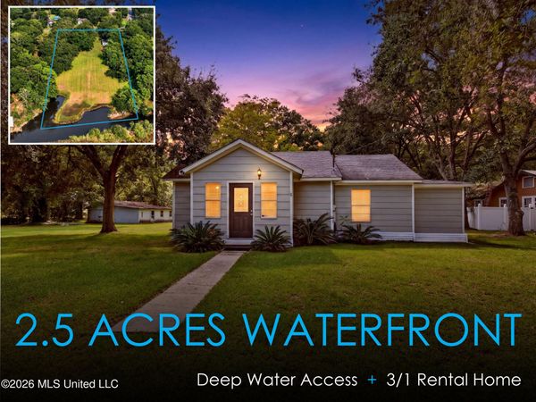 4013 Griffin Street, Moss Point, MS 39563