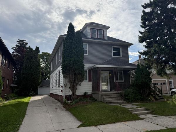 2009 S 14th STREET, Unit 2011, Sheboygan, WI 53081