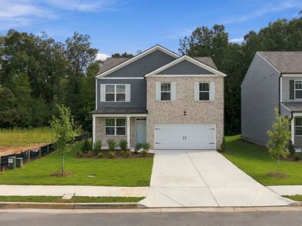 8176 Coldstream Drive, Fairburn, GA 30213