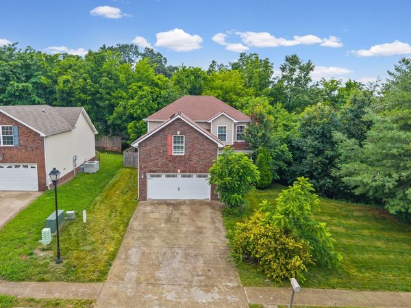 1801 Jackie Lorraine Dr , Clarksville, TN 37042