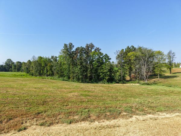 0 Bear Dr , Unit 16, Loretto, TN 38469