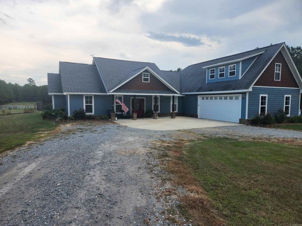 870 Sanderlin Road, Wilmar, AR 71675