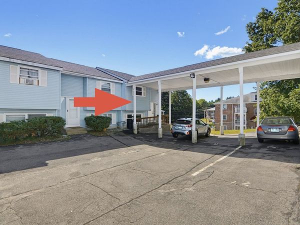 186 Dunbarton Road, Unit 14, Manchester, NH 03102