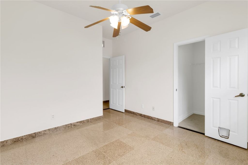 6080 45th Place , Vero Beach, FL 32967 Photo
