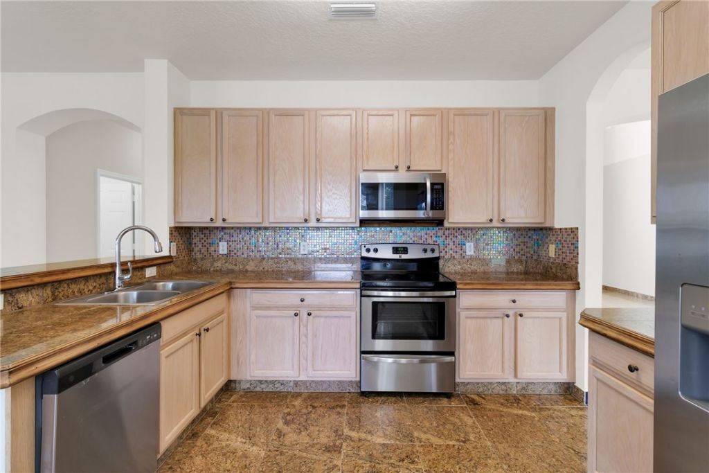 6080 45th Place , Vero Beach, FL 32967 Photo
