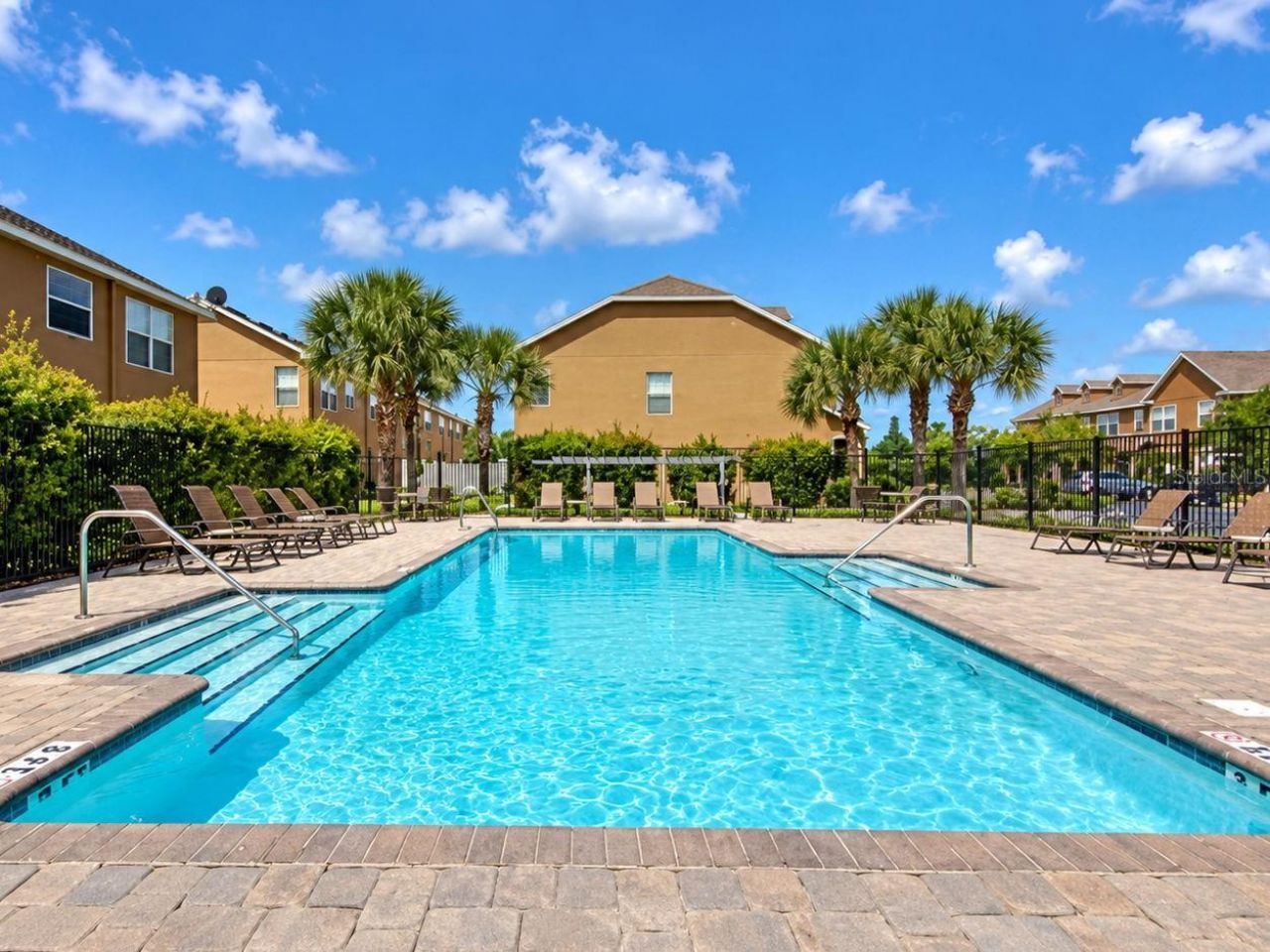 6585 Marlberry Way , Largo, FL 33773 Photo