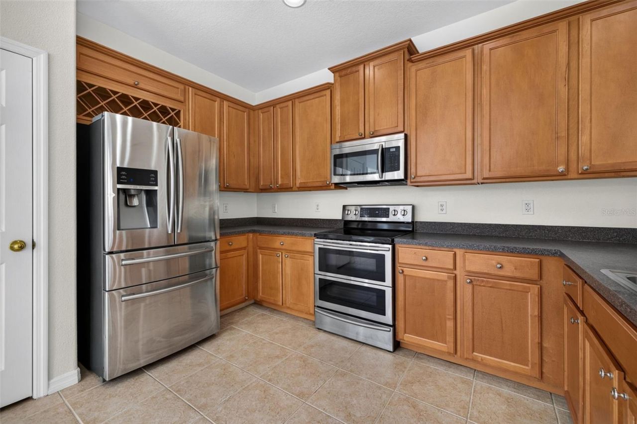 6585 Marlberry Way , Largo, FL 33773 Photo