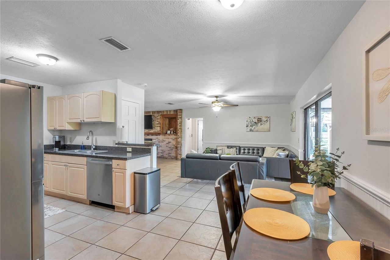 7405 Williams Road, Seffner, FL 33584 Photo