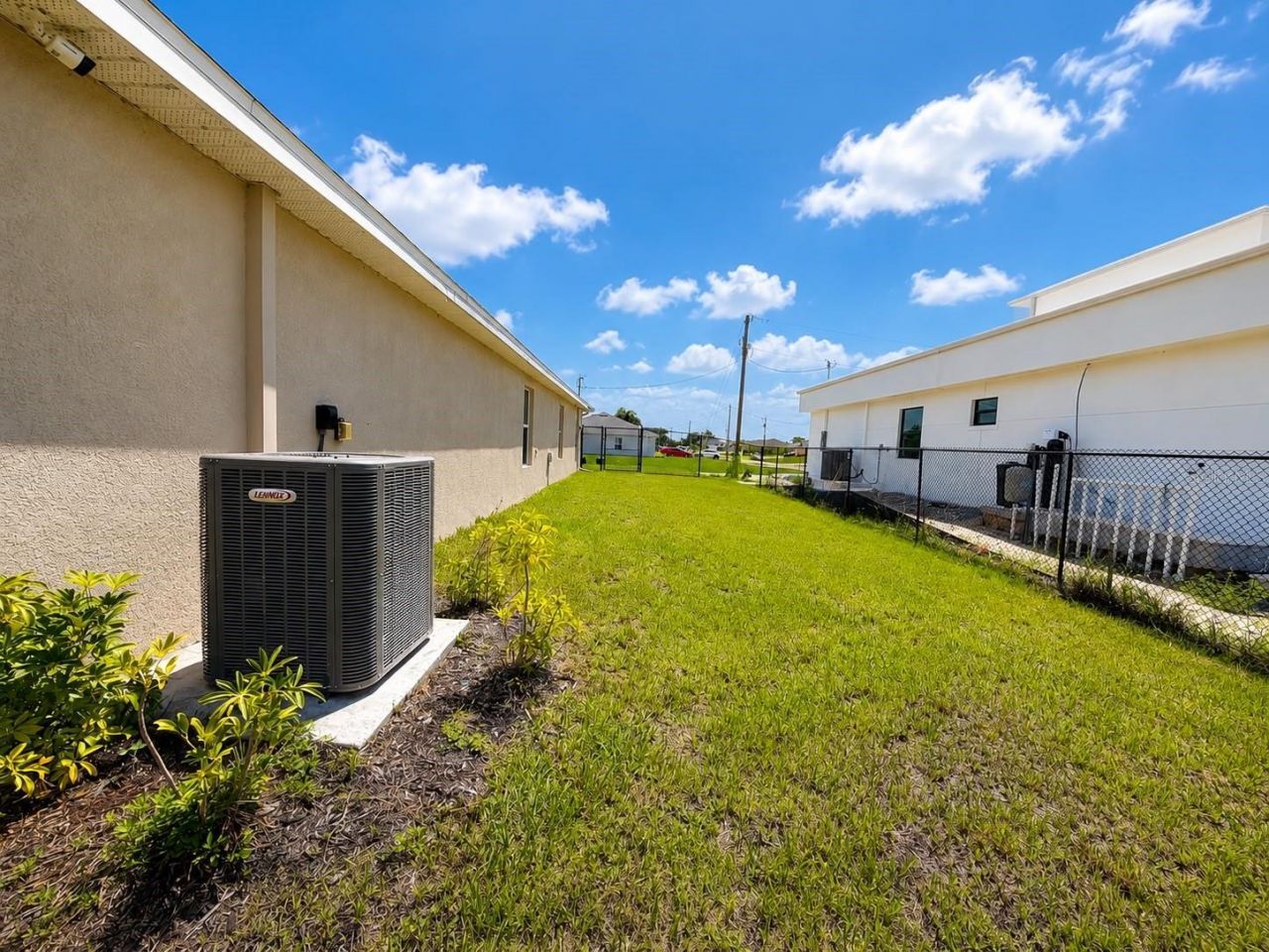 4104 NE 12th Court , Cape Coral, FL 33909 Photo