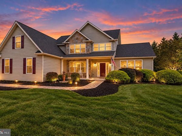 12 E SUMMIT DRIVE, LITTLESTOWN, PA 17340