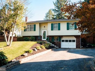 2330 S 5TH STREET, STEELTON, PA 17113