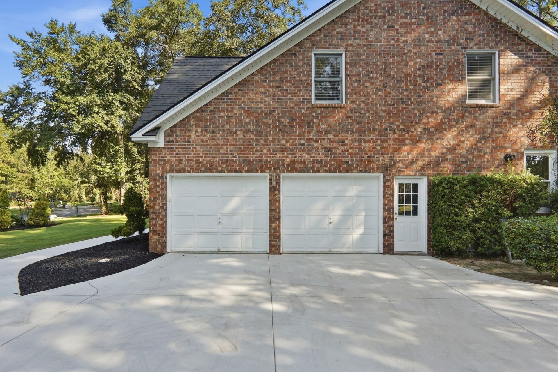 8622 Arthur Hills Circle Photo 4