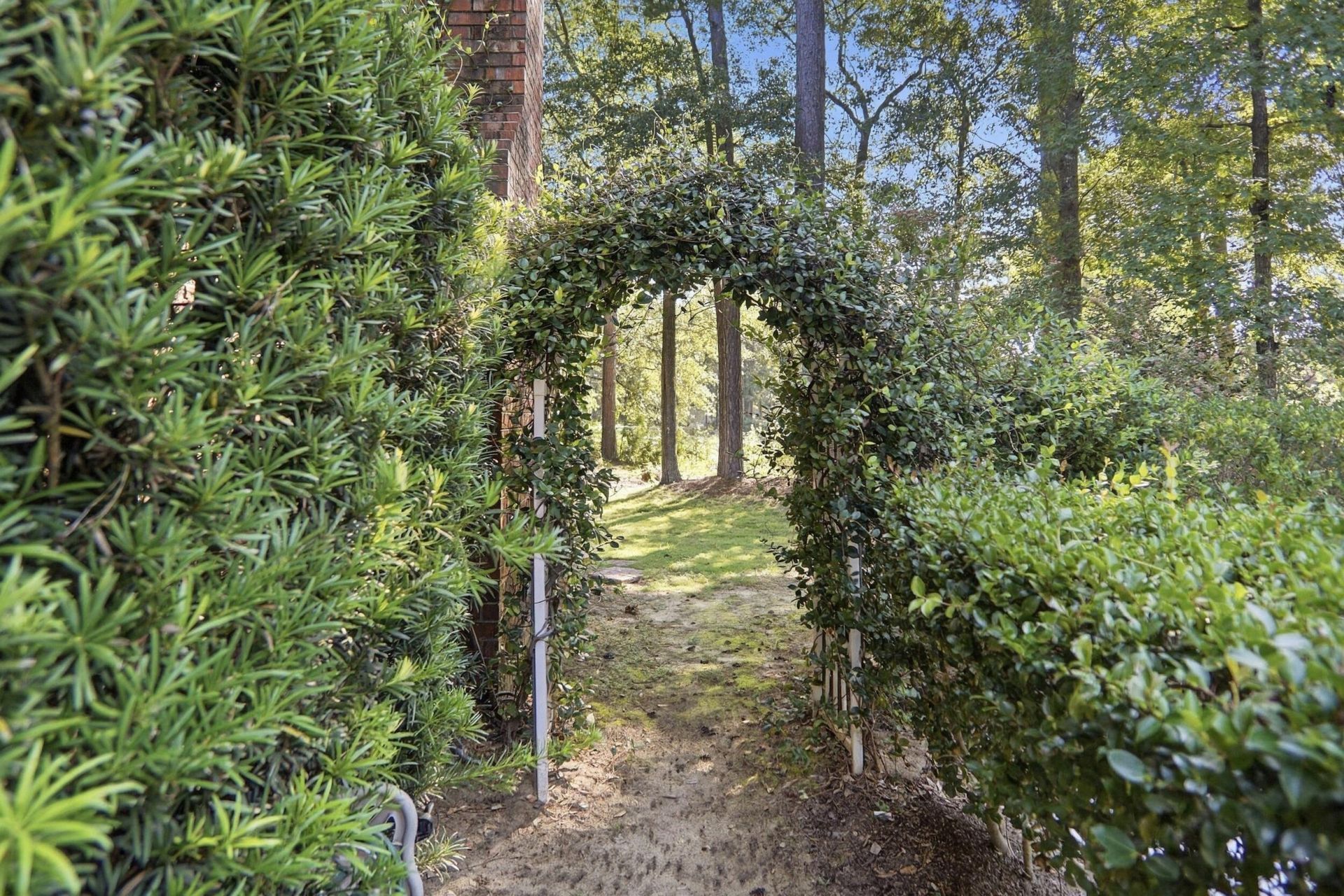 8622 Arthur Hills Circle Photo 48