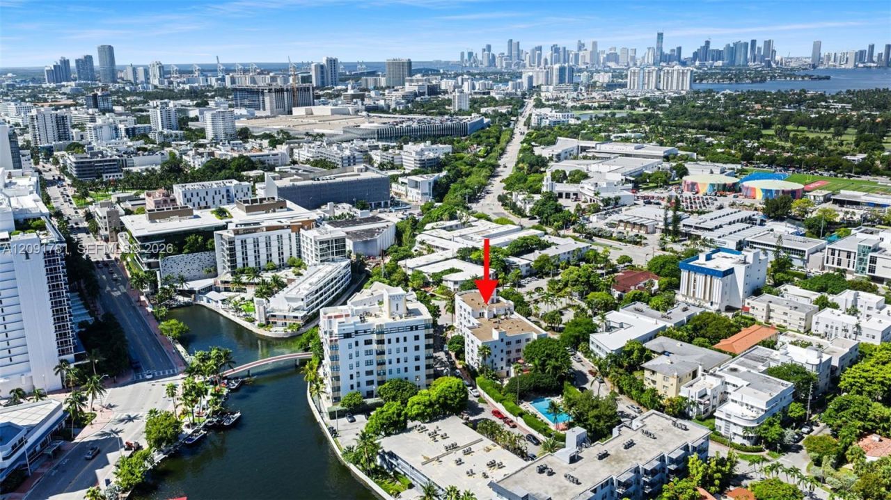 255 W 24th St, Unit 330, Miami Beach, FL 33140 Photo