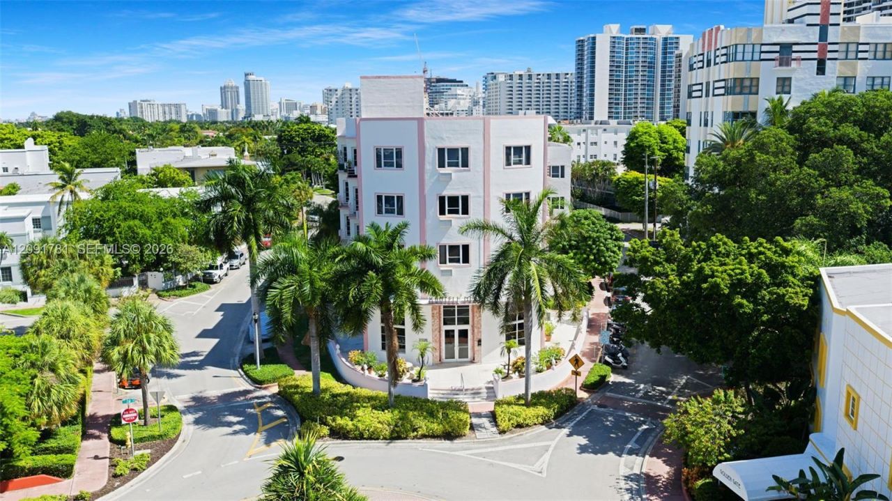 255 W 24th St, Unit 330, Miami Beach, FL 33140 Photo