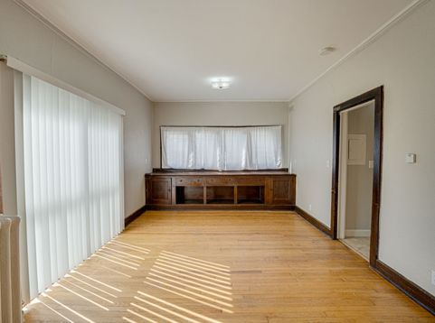 Main Photo