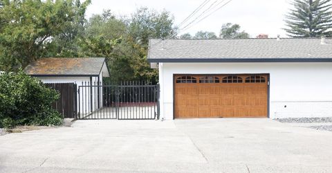 8260 E Granite Dr, Granite Bay, CA 95746 Photo