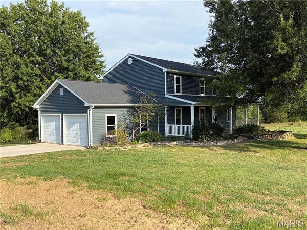 2161 Young Road , Pacific, MO 63069