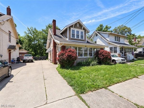 2078 18th Street SW, Akron, OH 44314