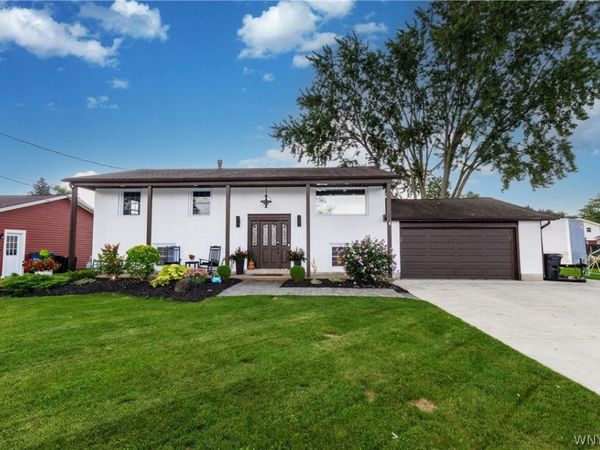 7407 Greenview Road , Niagara Falls, NY 14304