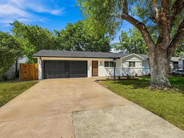 7713 Noreast Drive, North Richland Hills, TX 76180