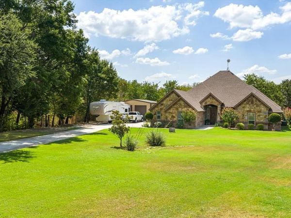 218 Hidden Creek Loop , Weatherford, TX 76085