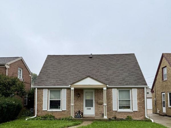2400 Gillen STREET, Racine, WI 53403