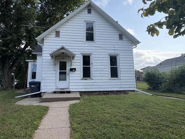 1205 Plank Street, Burlington, IA 52601