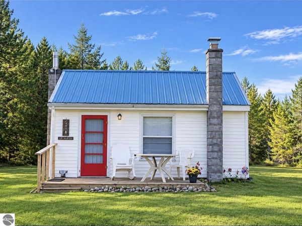 5956 Kniss Road, Kalkaska, MI 49646