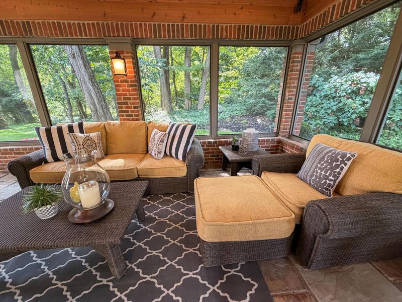 445 Meacham Run Court, Westerville, OH 43081 Photo 5