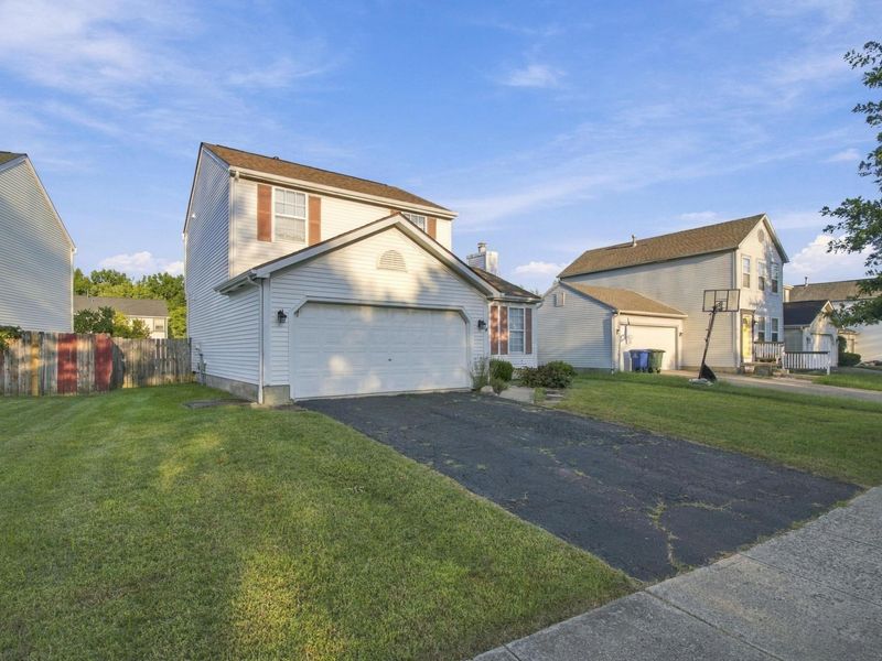 4126 Portobello Drive, Columbus, OH 43230 Photo 2