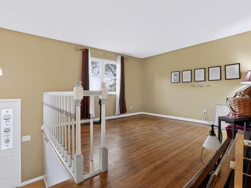 3096 Hatfield Court , Columbus, OH 43232 Photo 6