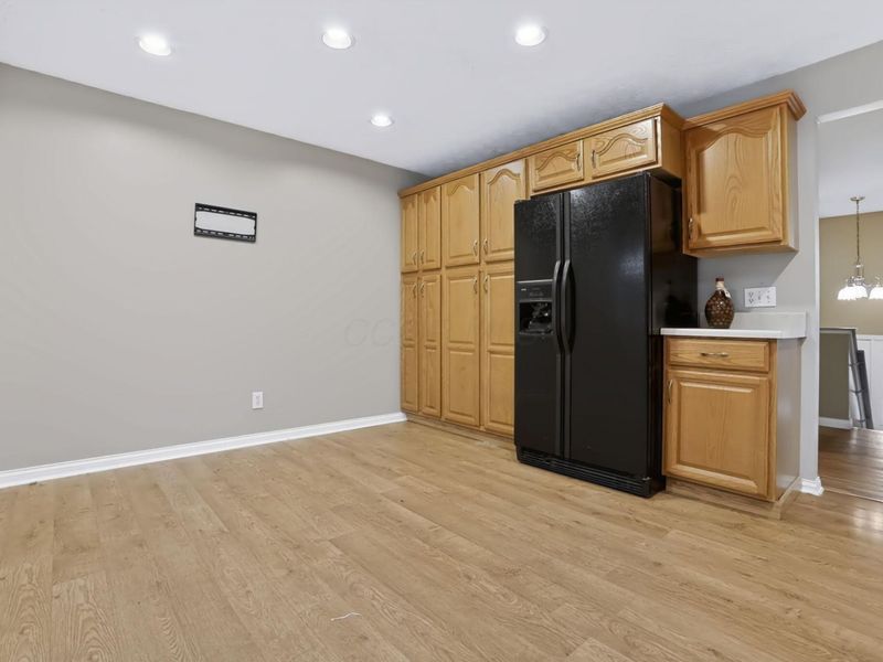 3096 Hatfield Court , Columbus, OH 43232 Photo 8