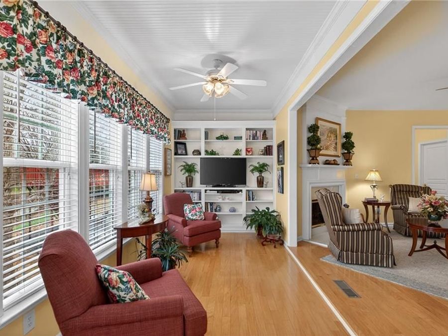 Property Image 16
