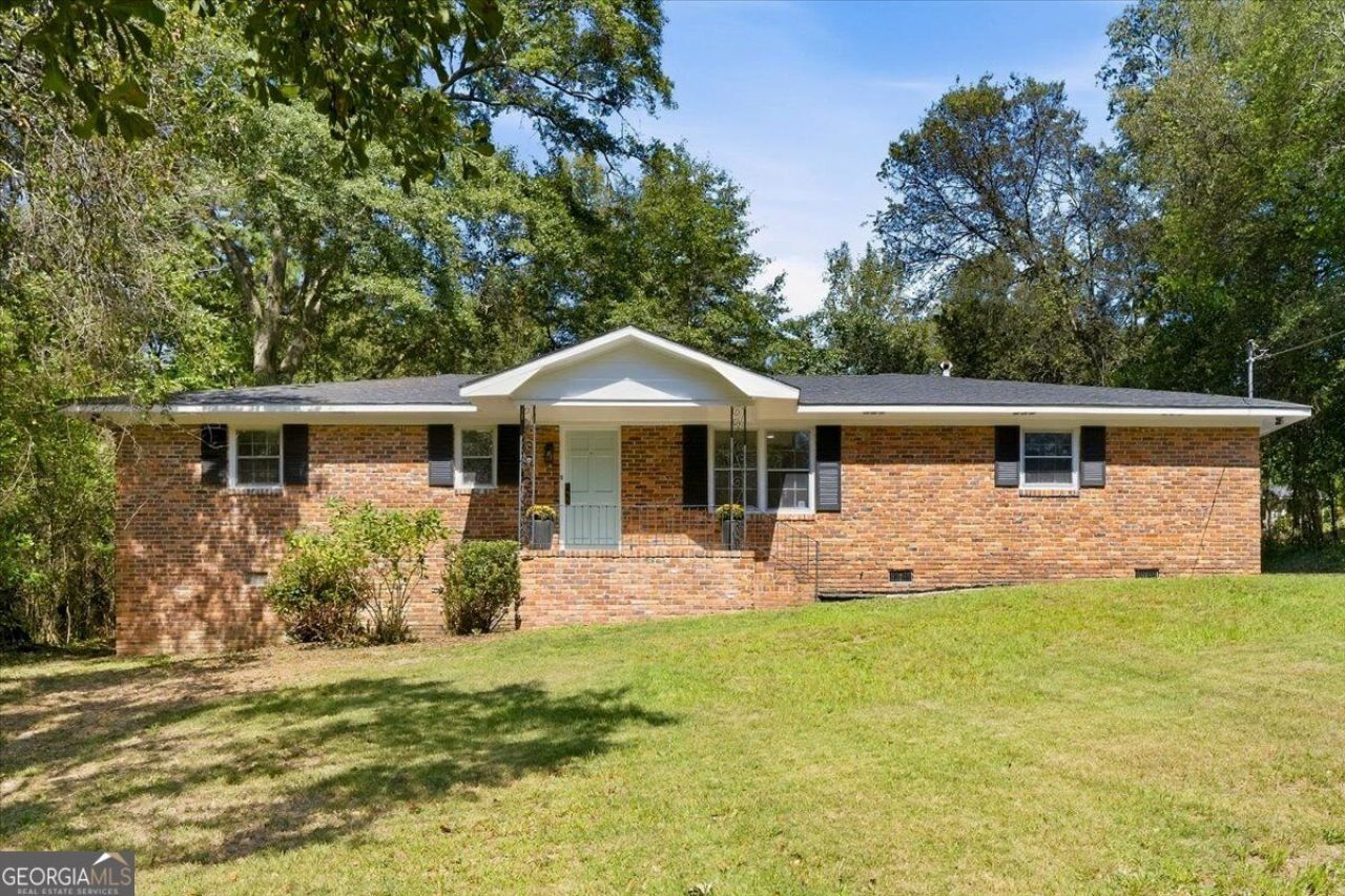 110 Connie Drive, Macon, GA 31211 Main Photo