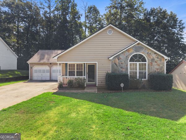 8 Oak Street, Newnan, GA 30263