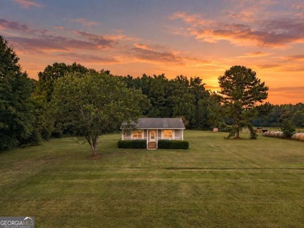 984 Arnoldsville Road, Winterville, GA 30683